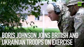 Boris Johnson joins British and Ukrainian troops on exercise