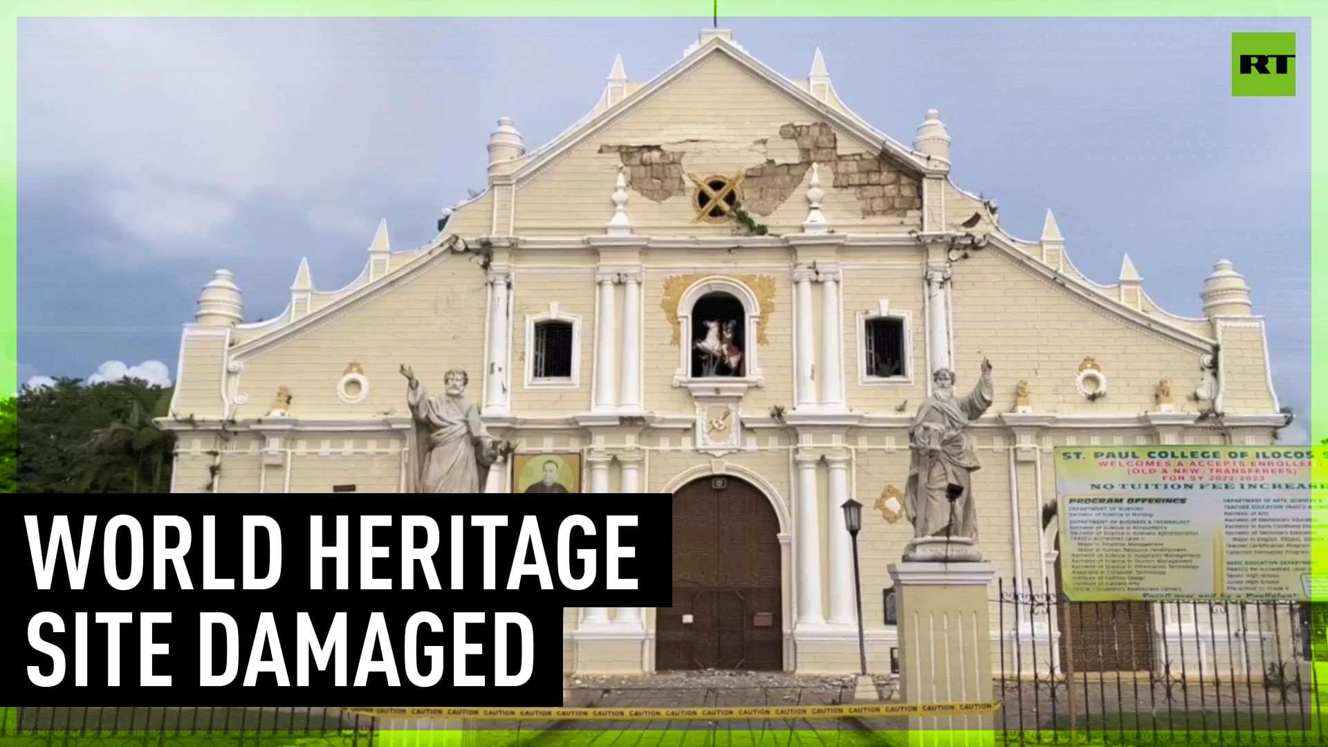 Deadly 7.0 earthquake damages UNESCO Vigan Cathedral