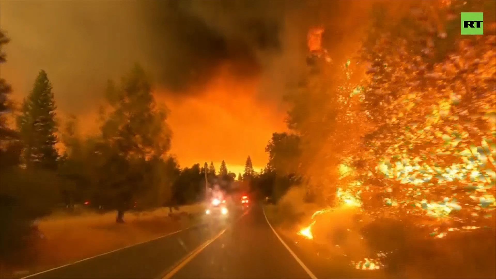 Hellish fire rages near Yosemite National Park