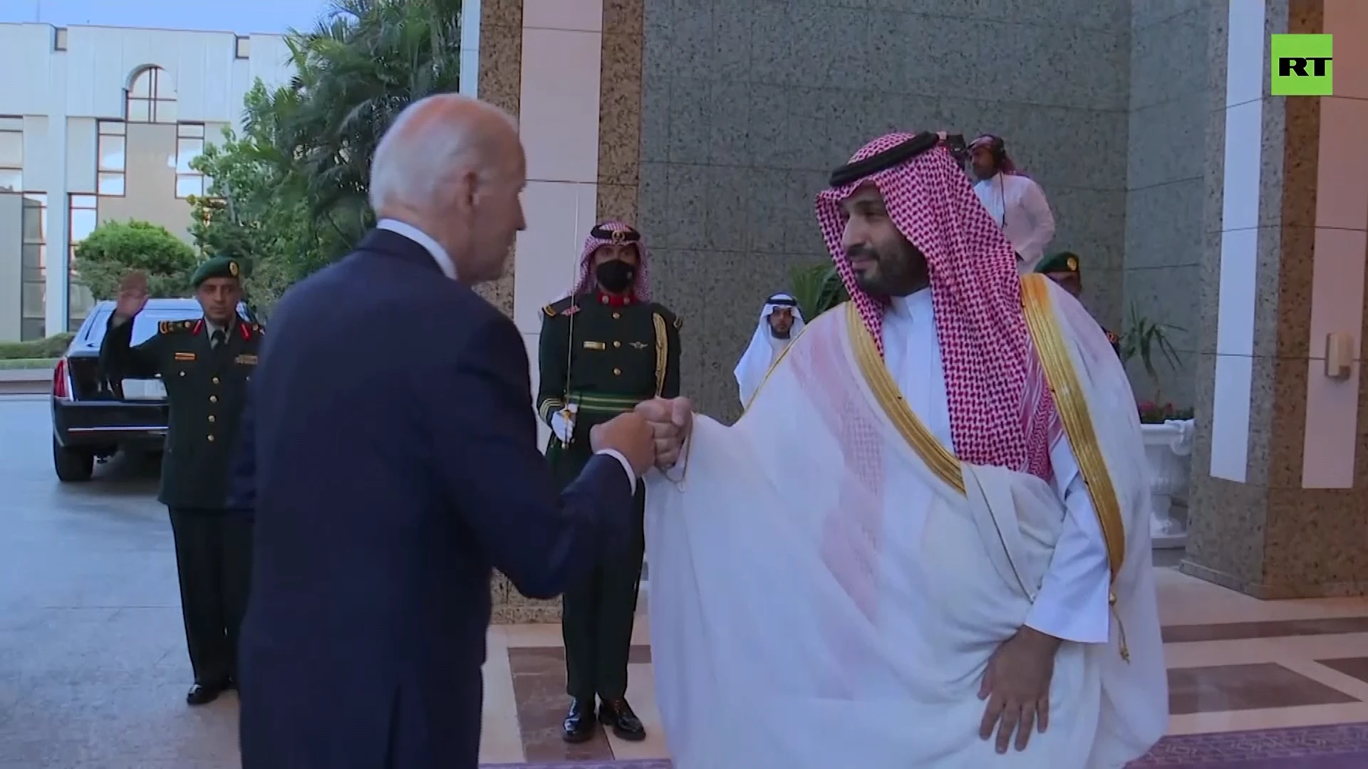 Biden meets with Saudi Crown Prince & Saudi King in Jeddah