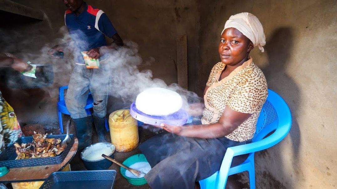 Cooking with Amr - Village Food in East Africa - FREE-RANGE KFC (Kenya FRIED CHICKEN)