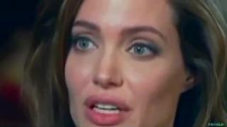 Reptilian eye shapeshifts caught on camera