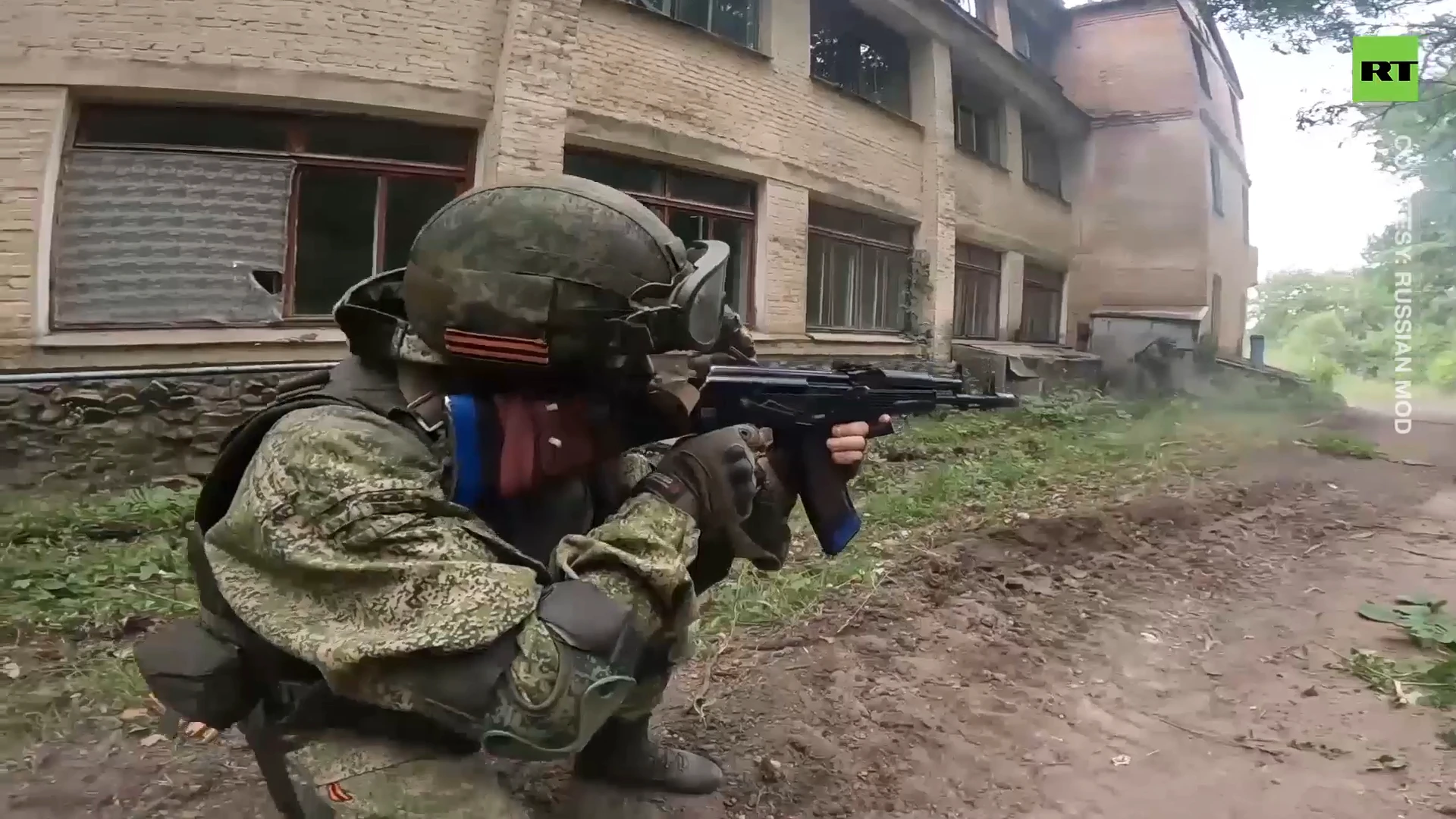 First-person view of RPO unit securing road for Russian army