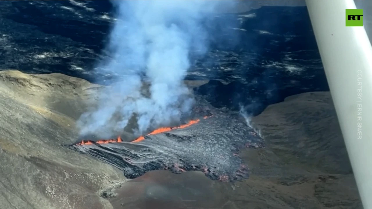 Fagradalsfjall volcano erupts in Iceland