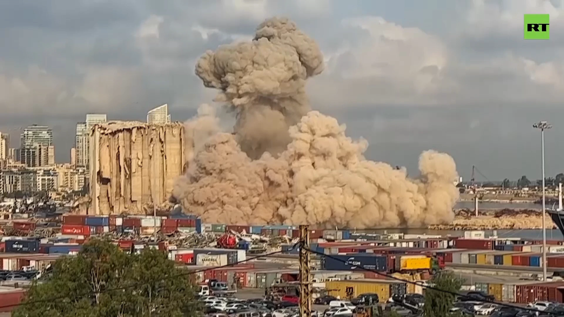 HUGE block of Lebanon grain silo COLLAPSES