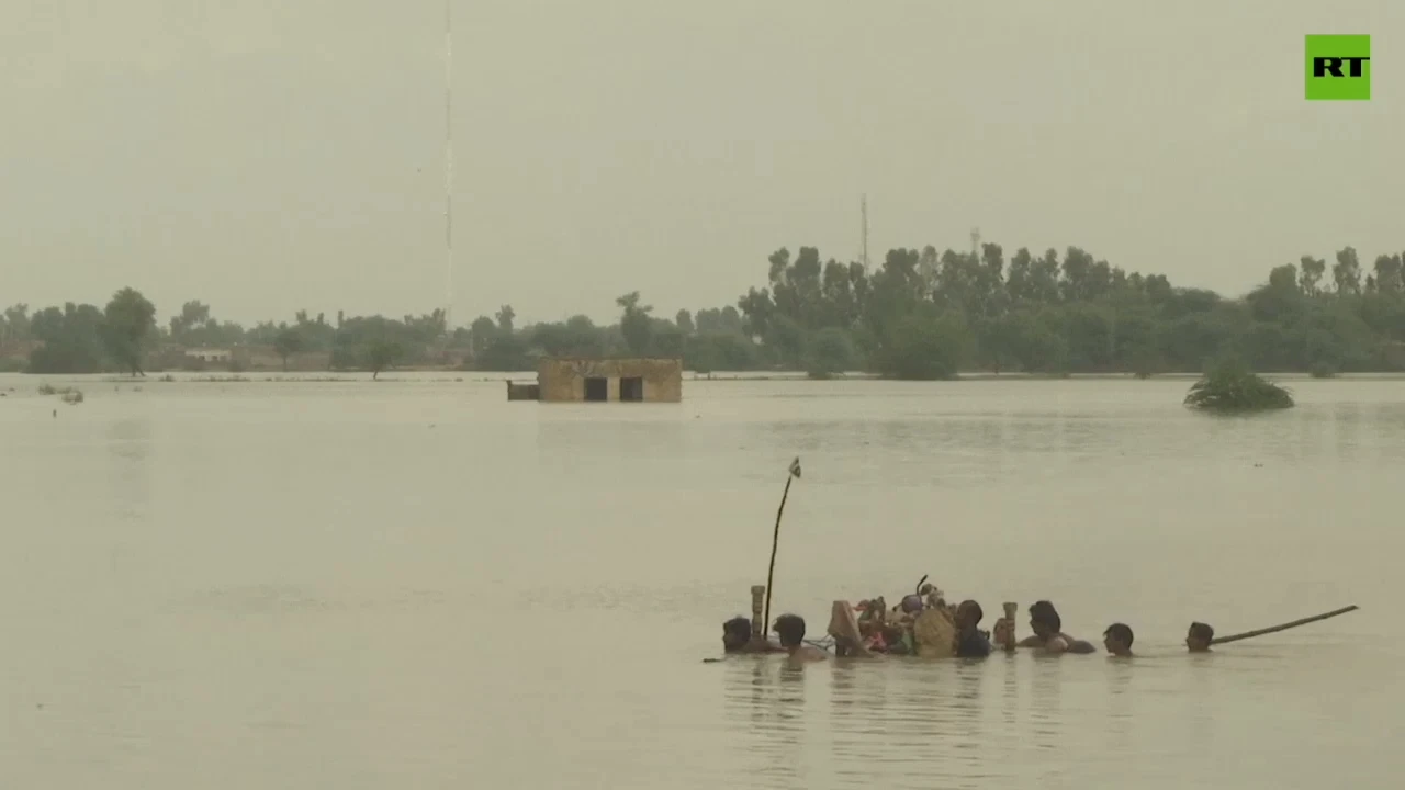 Hundreds of Pakistanis displaced amid deadly monsoon