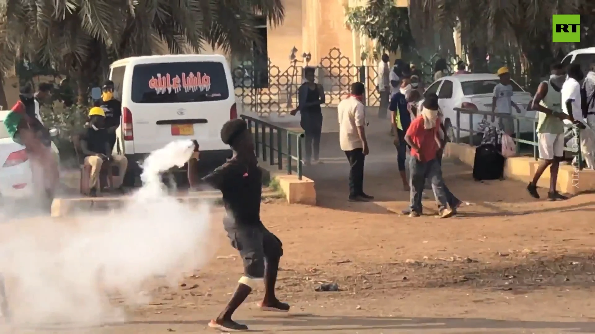 Massive anti-coup protests continue to grip Sudan