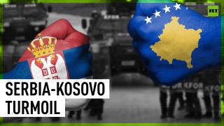 What are the risks of new war breaking out in Serbia?