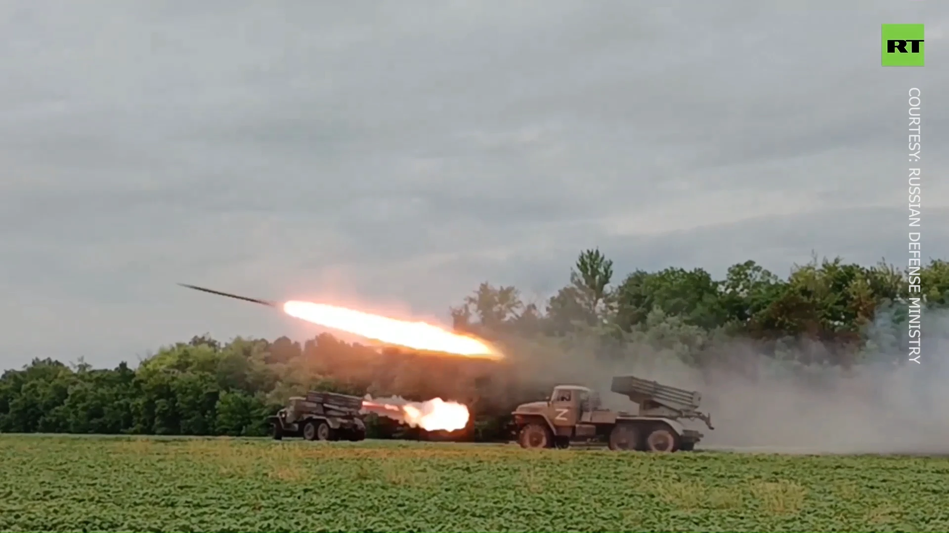 Several Grad MLRS strike Ukrainian army positions