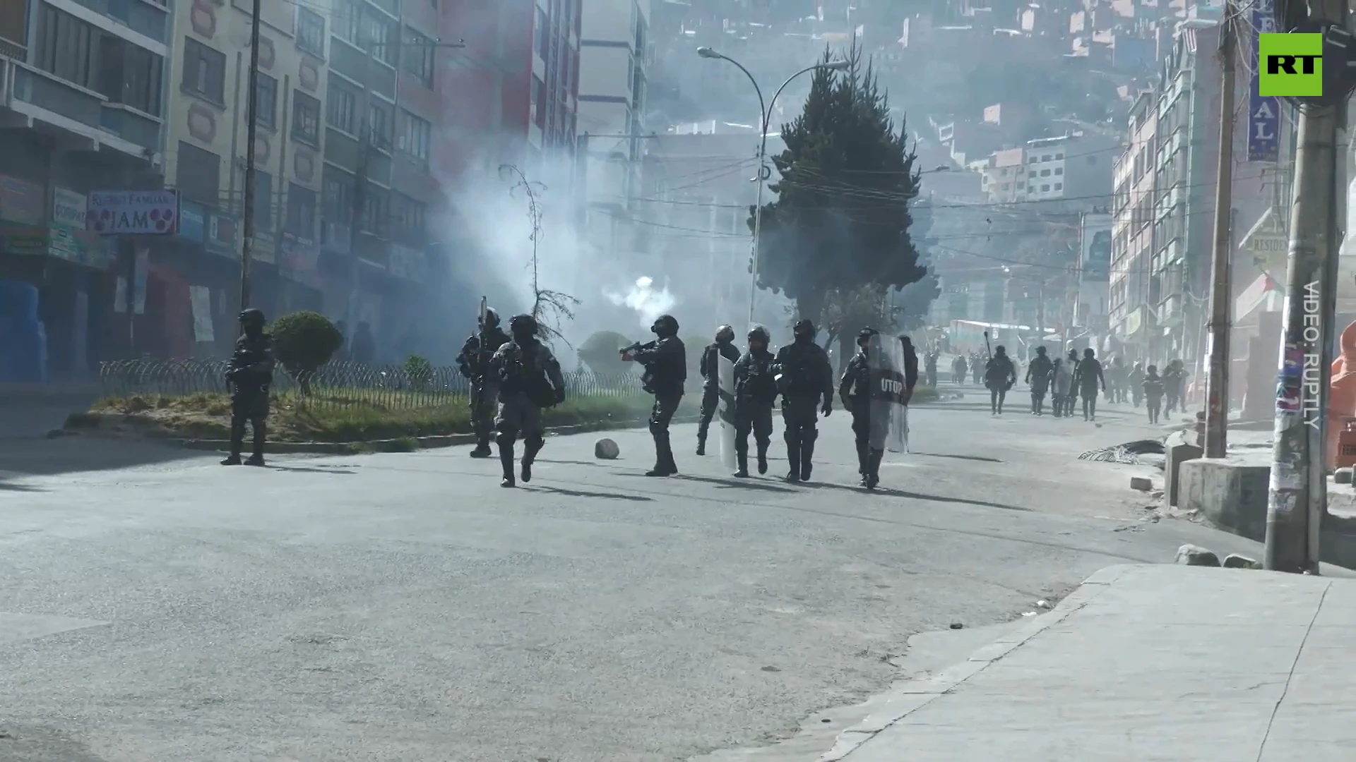 Coca producers continue to clash with police in Bolivia