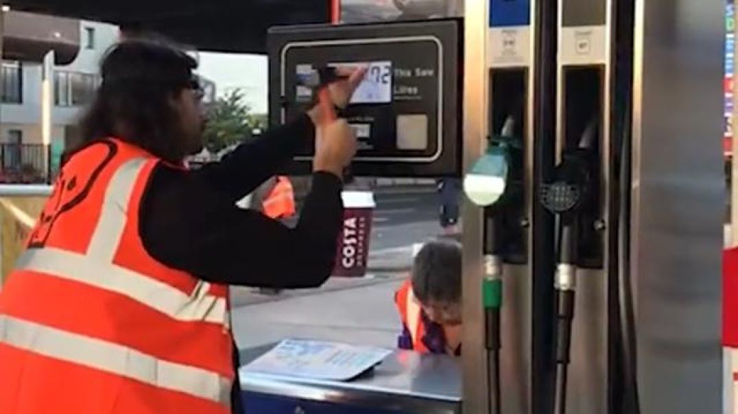 Stop Oil protesters vandalise fuel pumps in London