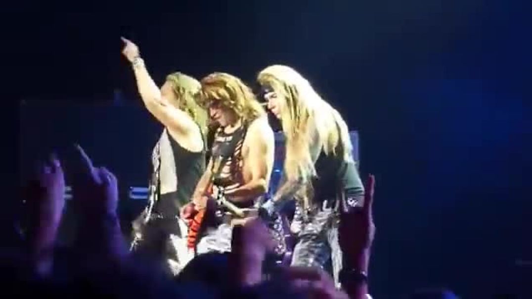 STEEL PANTHER PILL - LEIA A LEGENDA DO VÍDEO!