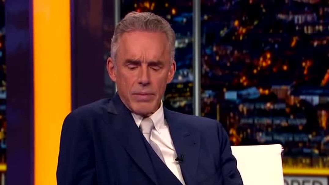 Jordan Peterson attacked by American actress