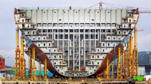 This is How Large Ship Building and Most Skilled Technical Doing Their Job Perfectly #2