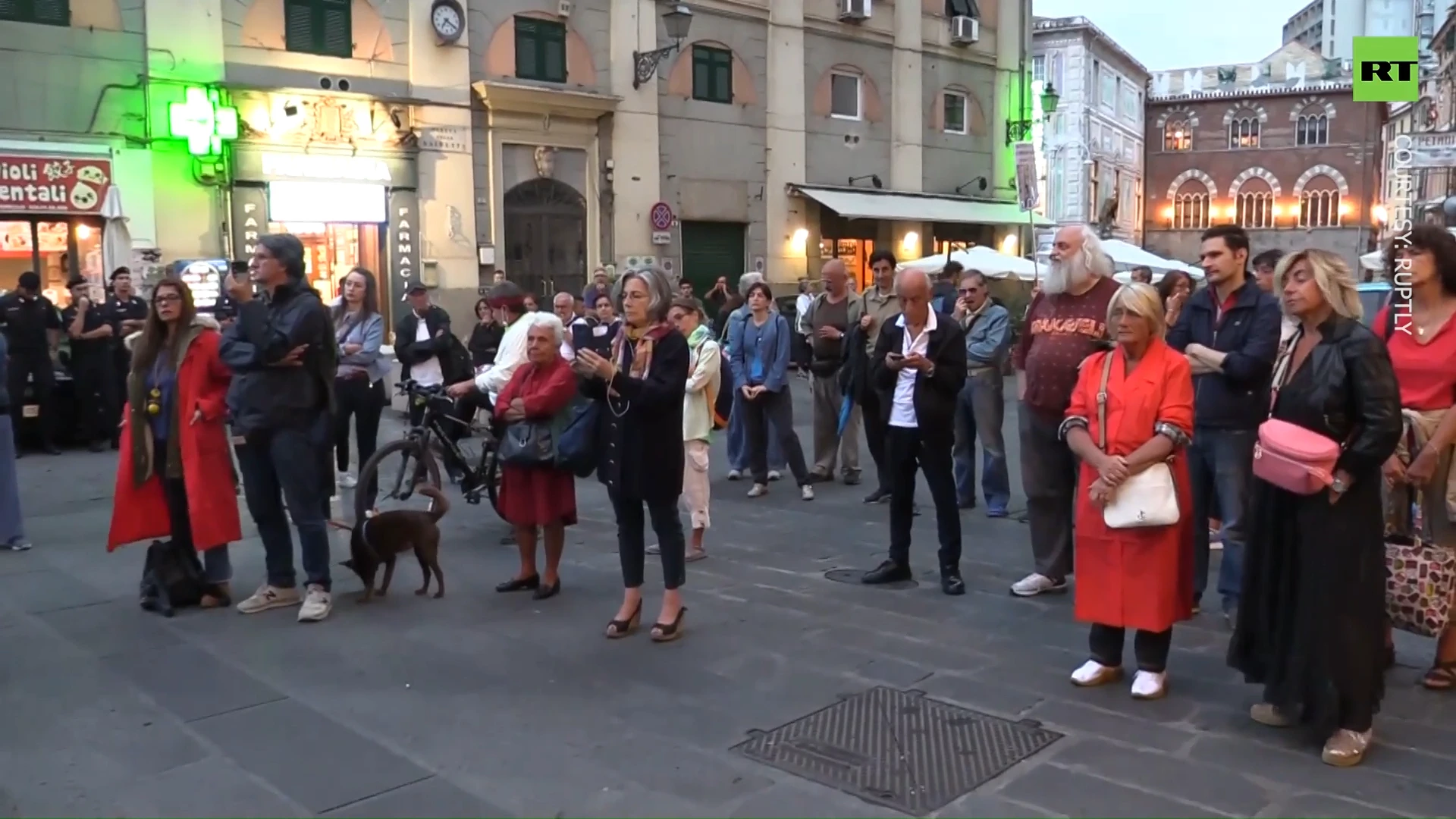 ‘I’m not paying’: Protesters take to the streets over rising energy bills in Italy