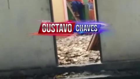 Mulher se separa....3 anos depois volta e destrói a casa do ex companheiro