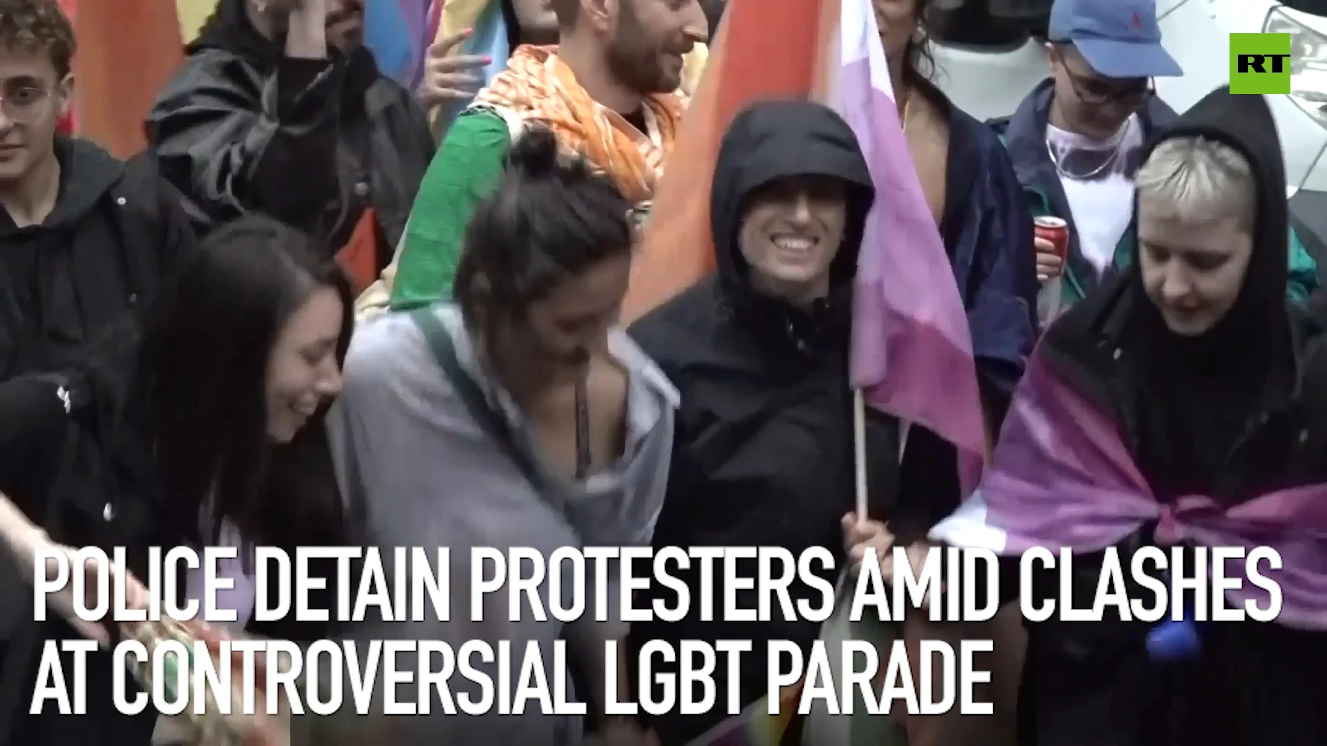 Controversial LGBT parade leads to clashes and arrests in Serbia