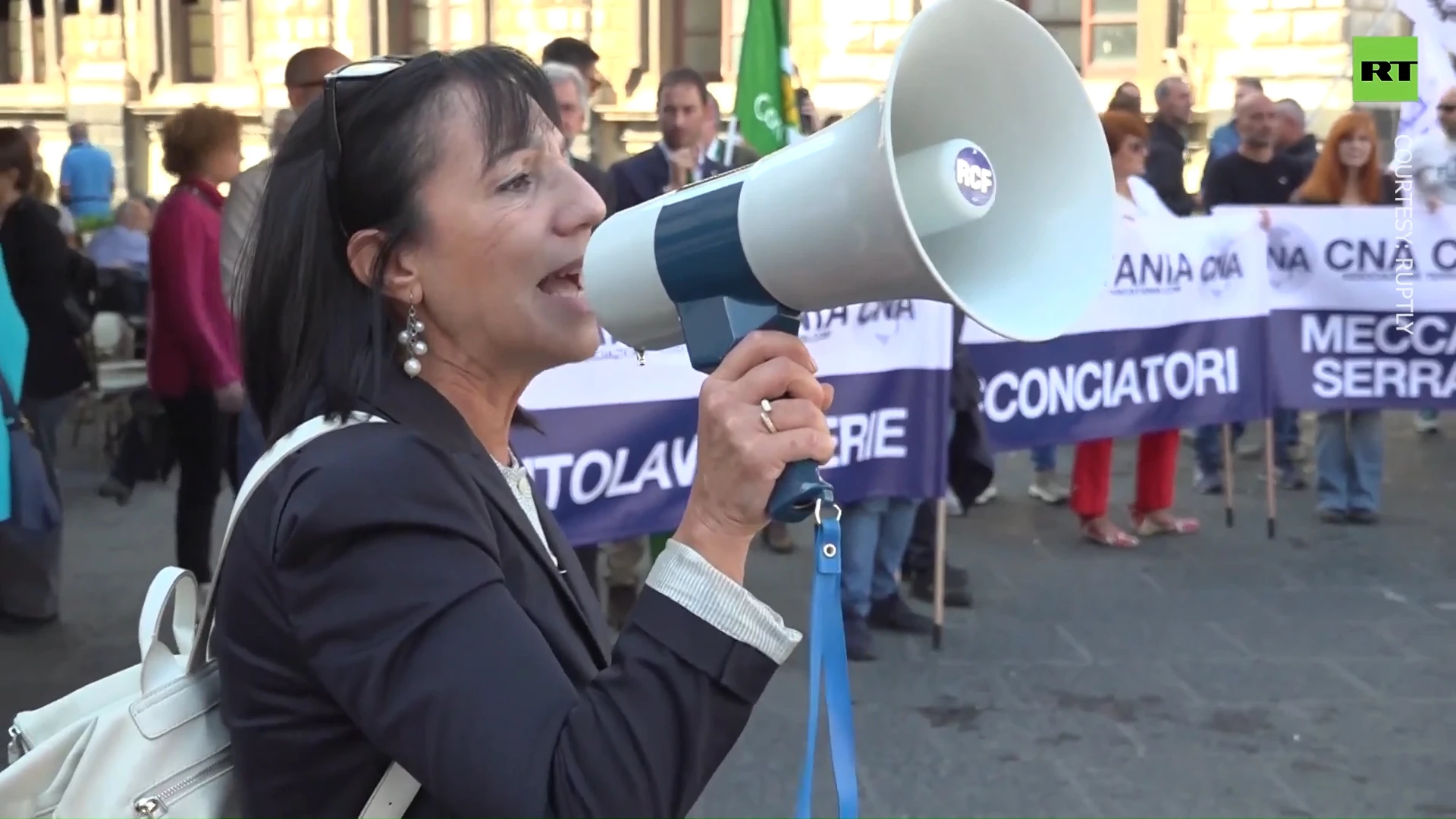 Protesters rally against rising energy costs in Italy