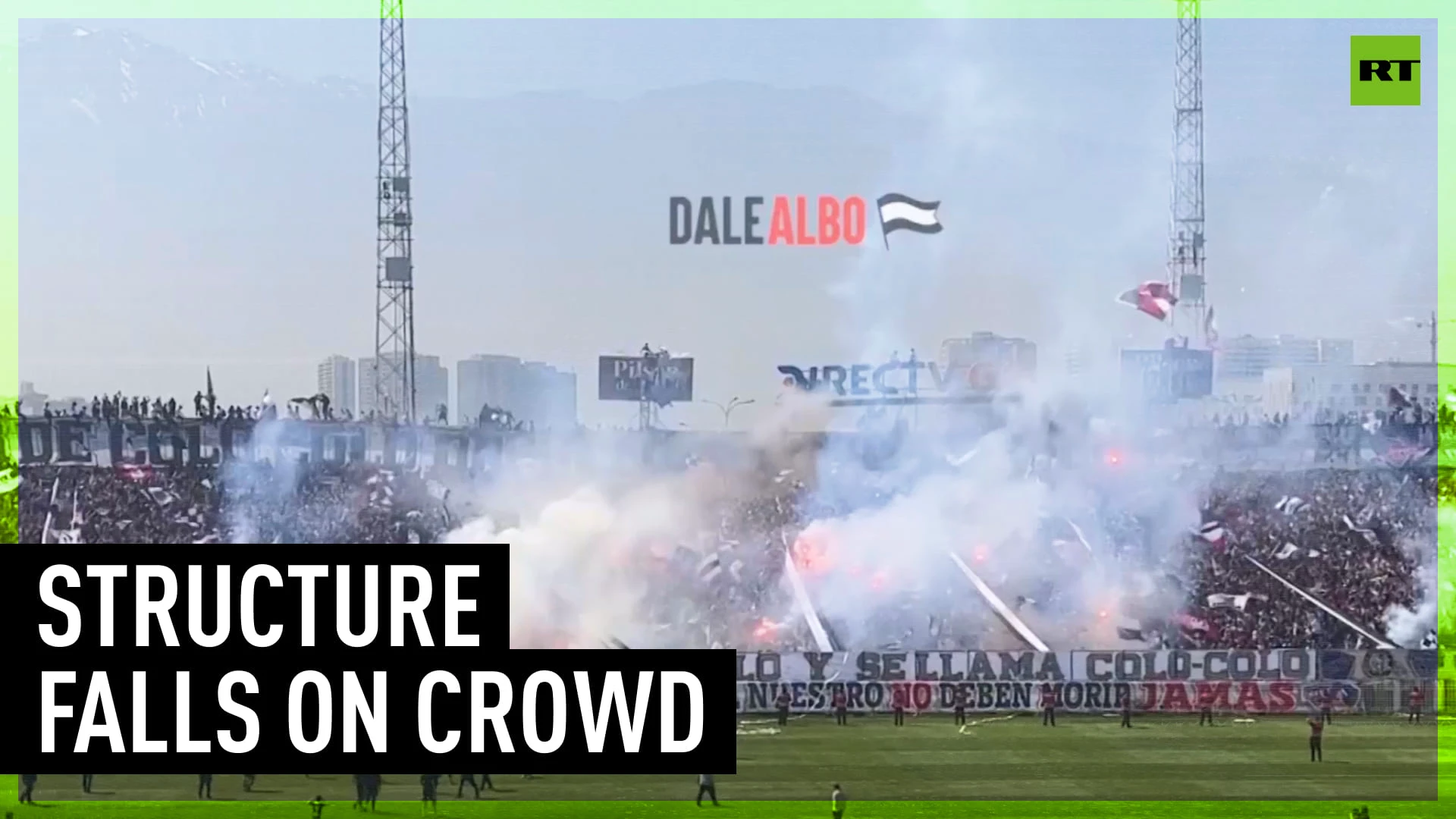 Horrifying collapse of Chilean stadium structure