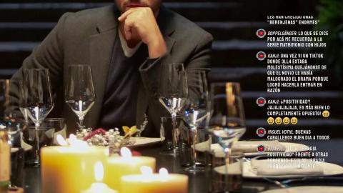 Que Traen Las Mujeres a La Mesa