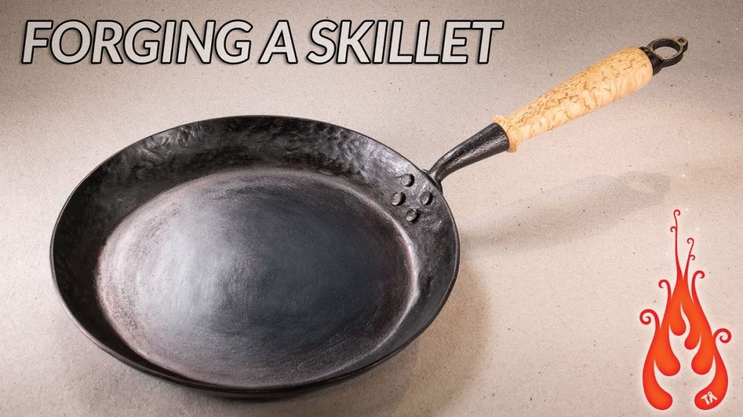 Blacksmithing - Forging a skillet / frying pan