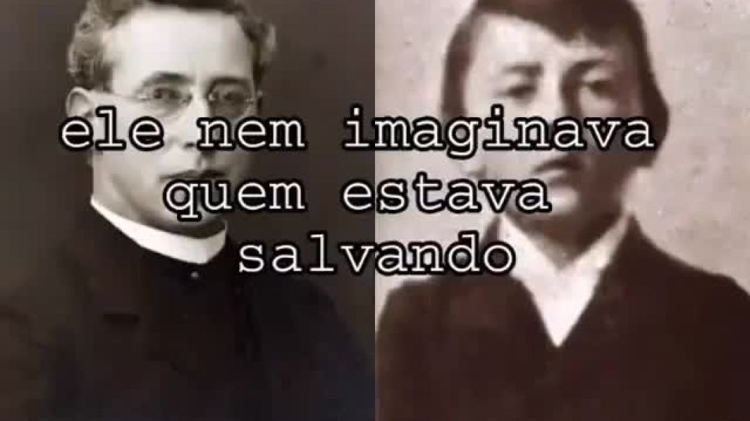 Esse padre só não foi mais based que Pio XII