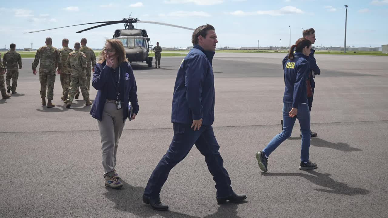 Governor DeSantis Delivers an Update on Hurricane Ian in Port Charlotte