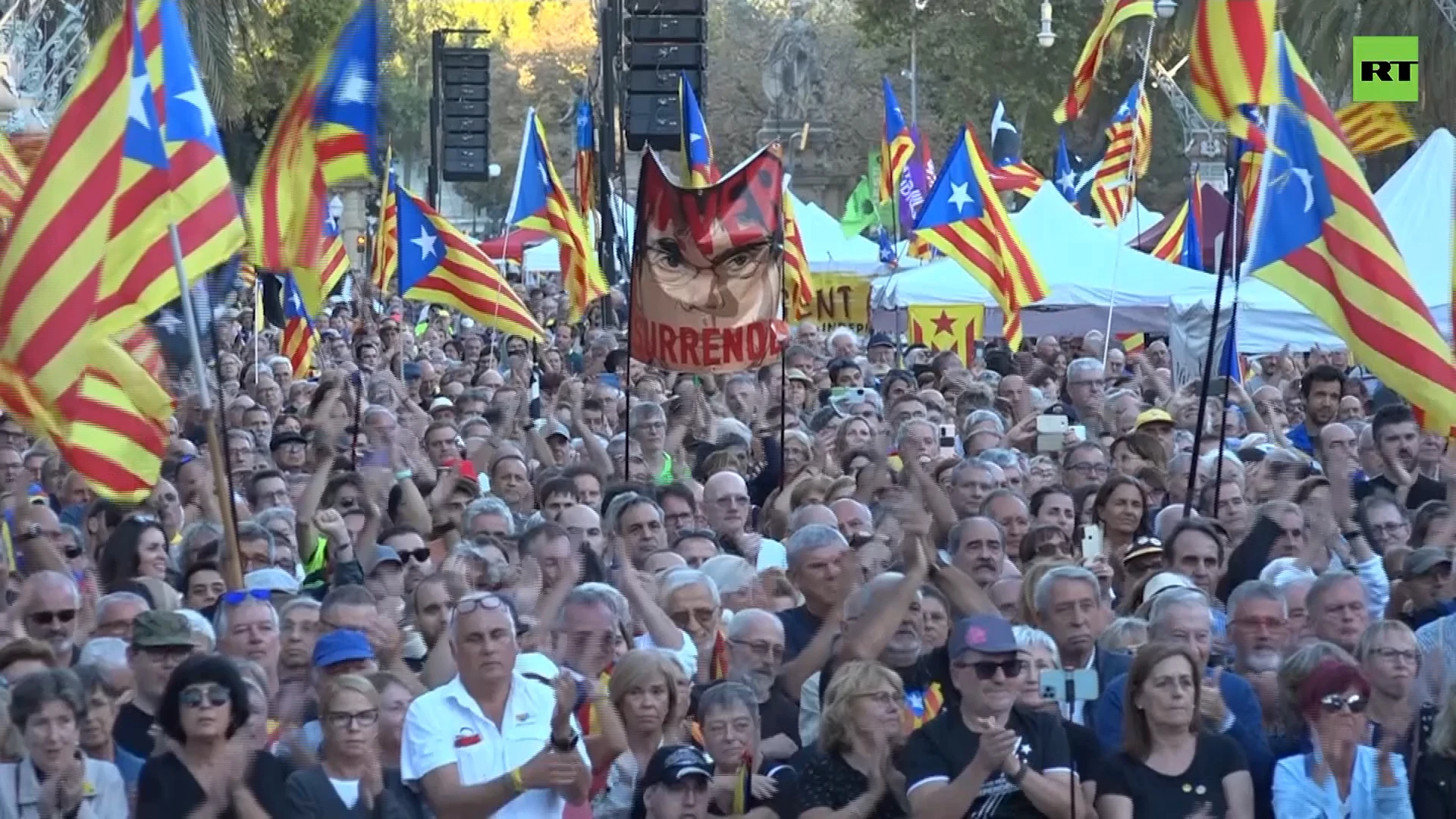 ‘We’ll do it again’: Catalans mark 5th anniversary of independence vote