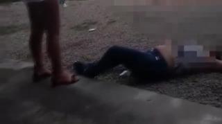 Filha bate na Mãe + Tribunal do Crime batendo na agressora