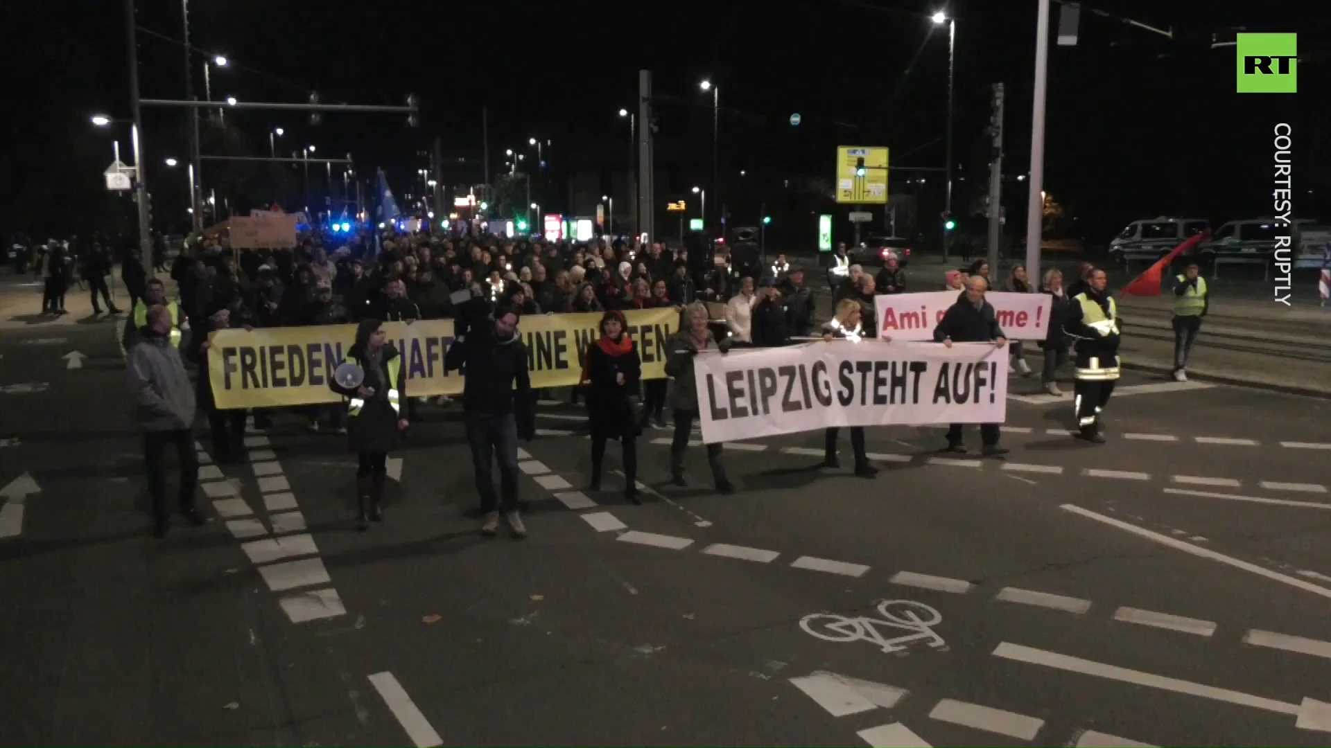 Protesters rally against soaring prices & arms deliveries to Ukraine in Germany