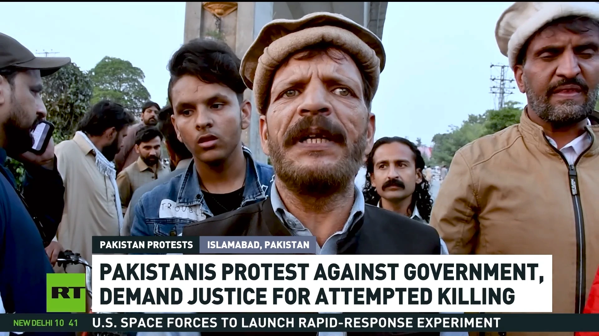 Pakistanis demand justice after attempted murder of Imran Khan’s