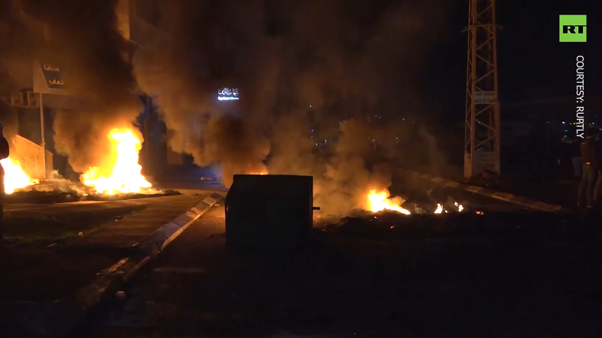 Palestinians, IDF forces clash after settlers' visit to Joseph’s tomb in Nablus