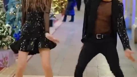 Brilliant Dance - Oh this Chick is SO fuckable... Yum!