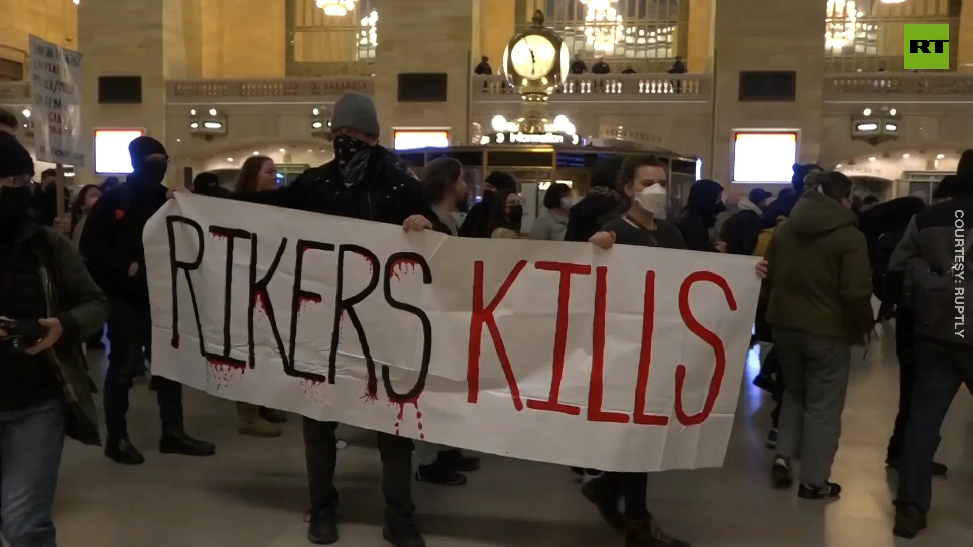 'Rikers kills' | NY protesters demand Rikers Island prison closure