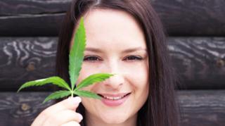 Women Dating Dealers? - MGTOW