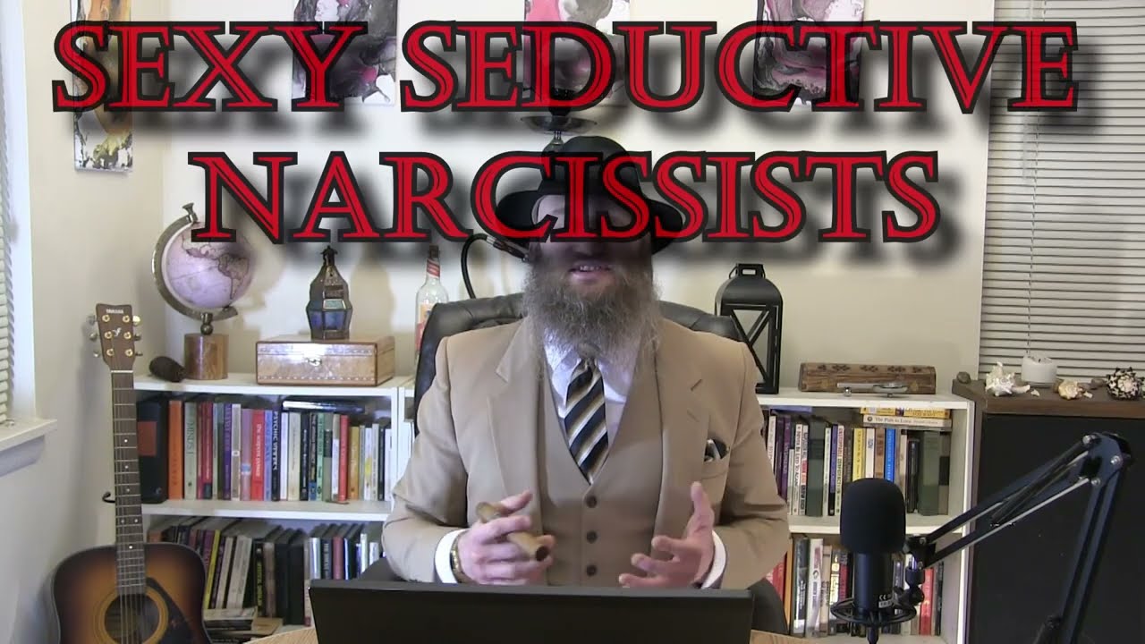 Sexy Seductive Female Narcissists