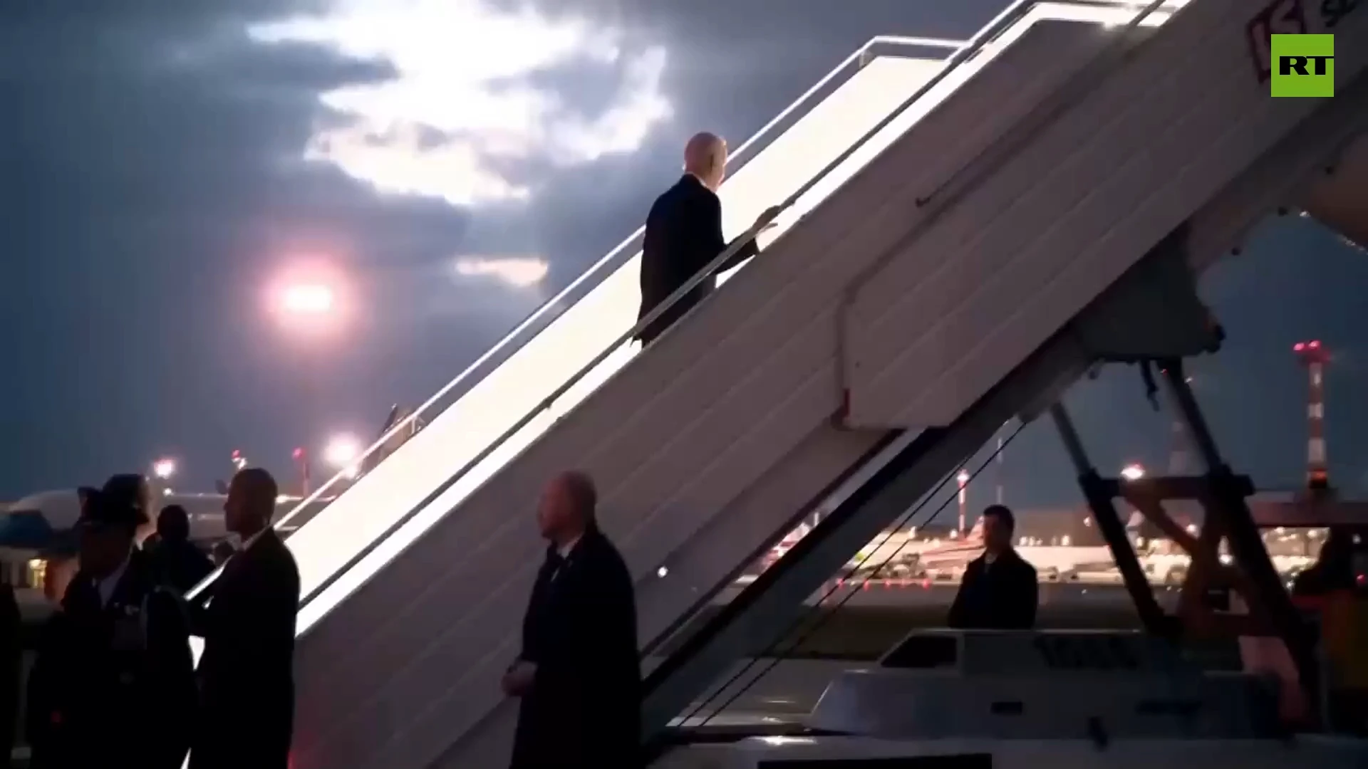 Joe Dumpty had a great fall | Biden leaves Warsaw with grace