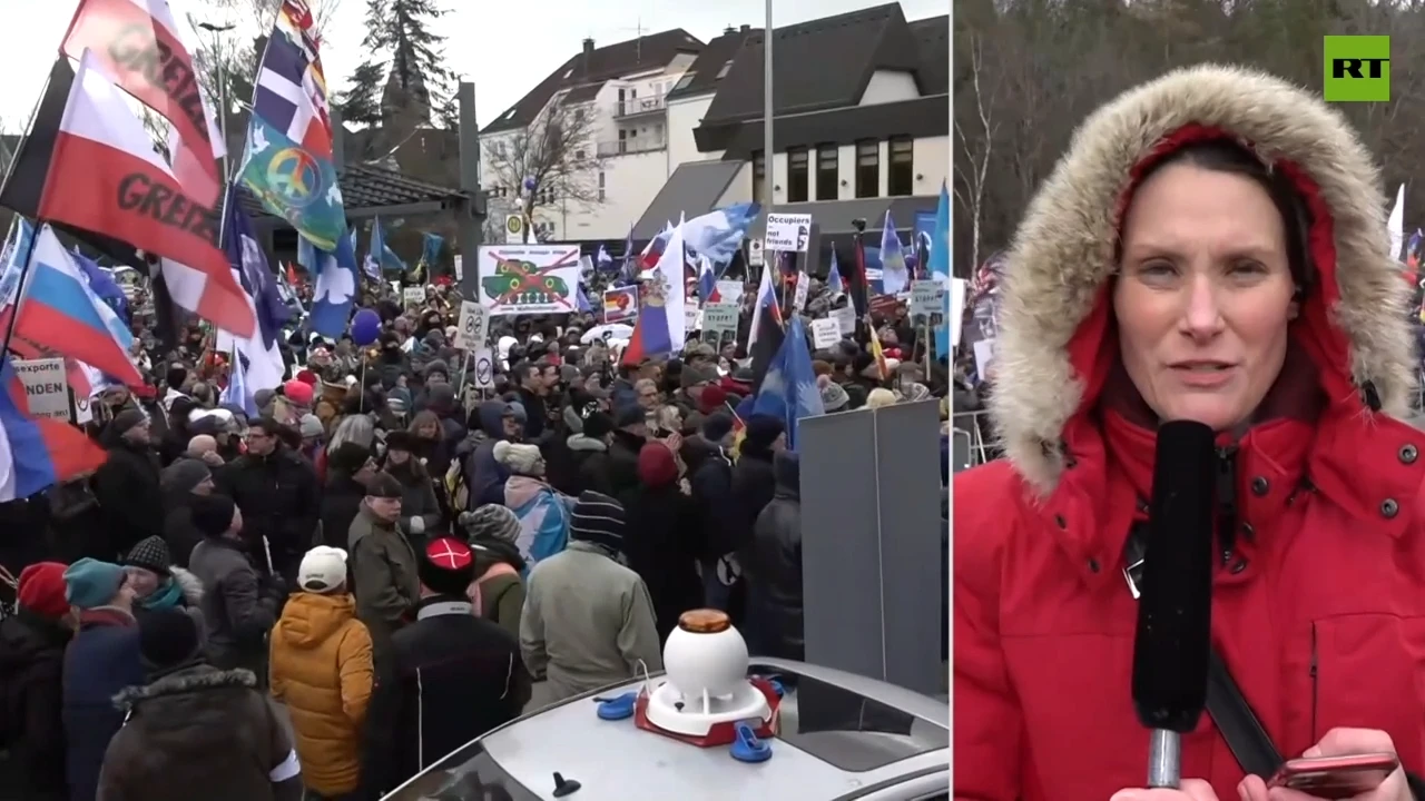 Protesters at Ramstein Air Base in Germany demand end of arms supply to Ukraine