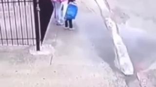 Mom and Daughter Funny Video