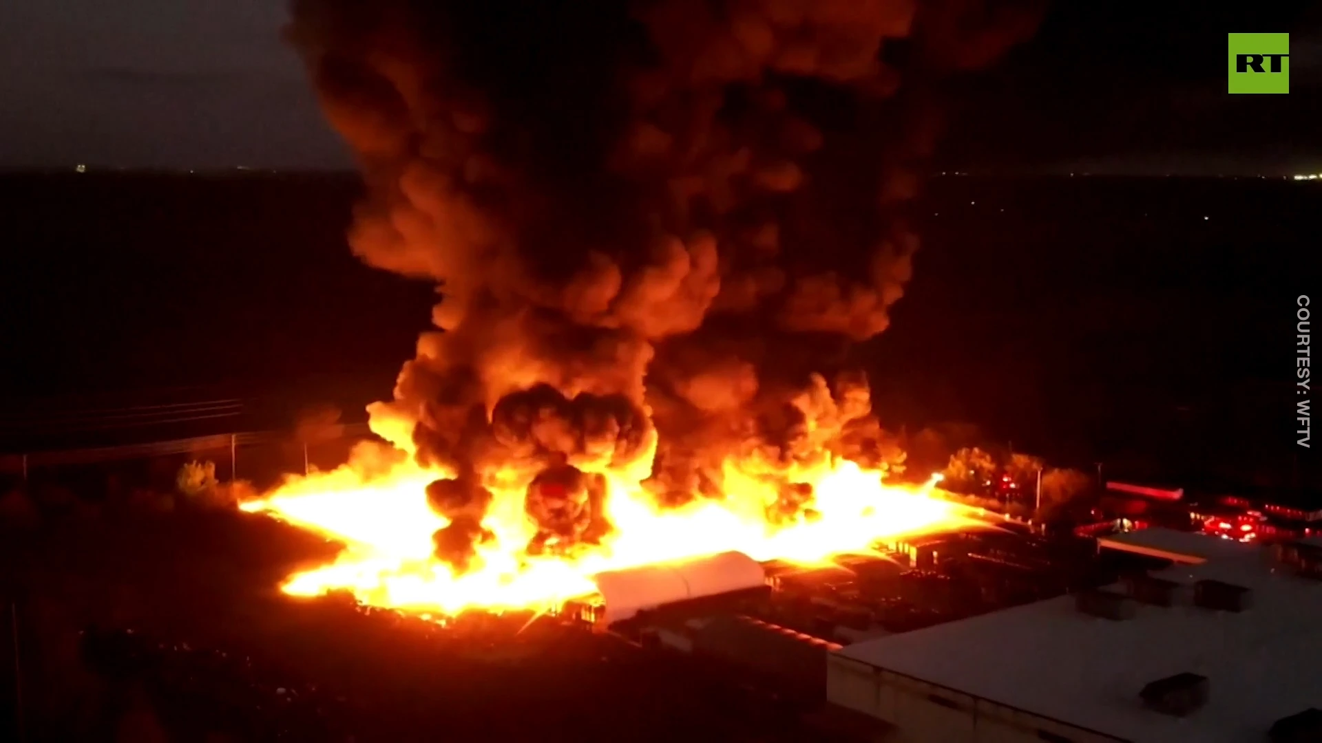 Florida plant nursery fire | Thousands of plastic pots ablaze