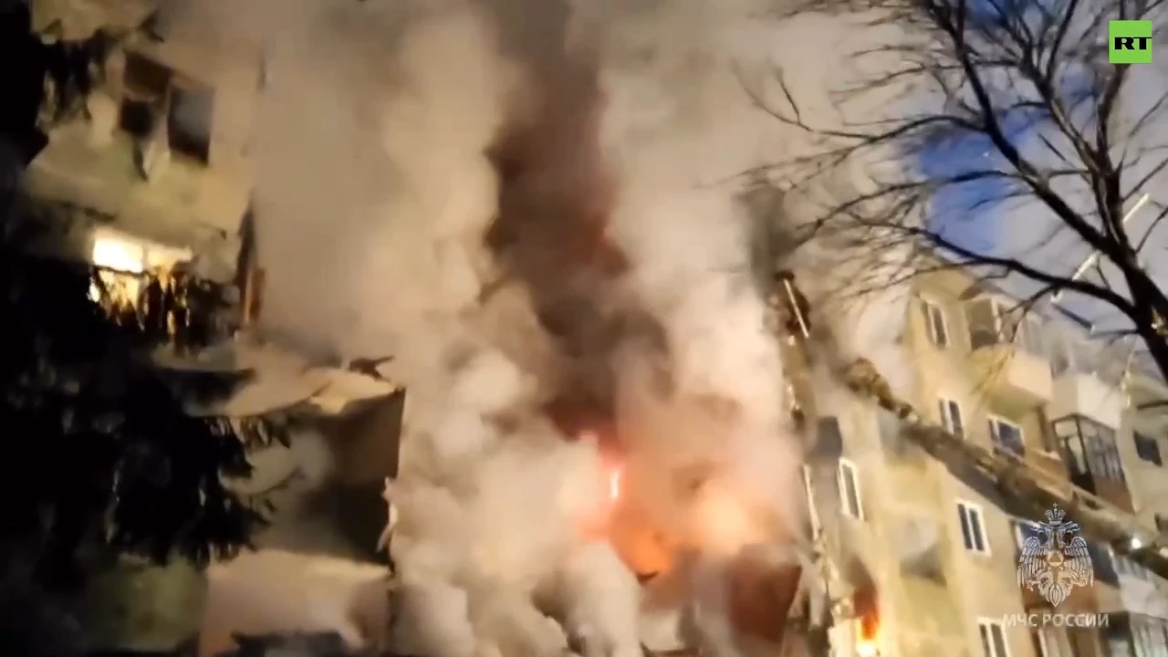 Gas explosion rocks apartment block in Russia