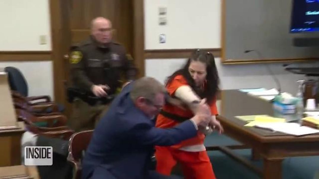 Killed her boyfriend, mutilated the corpse and sexually assaulted it. Attacks her attorney in court.