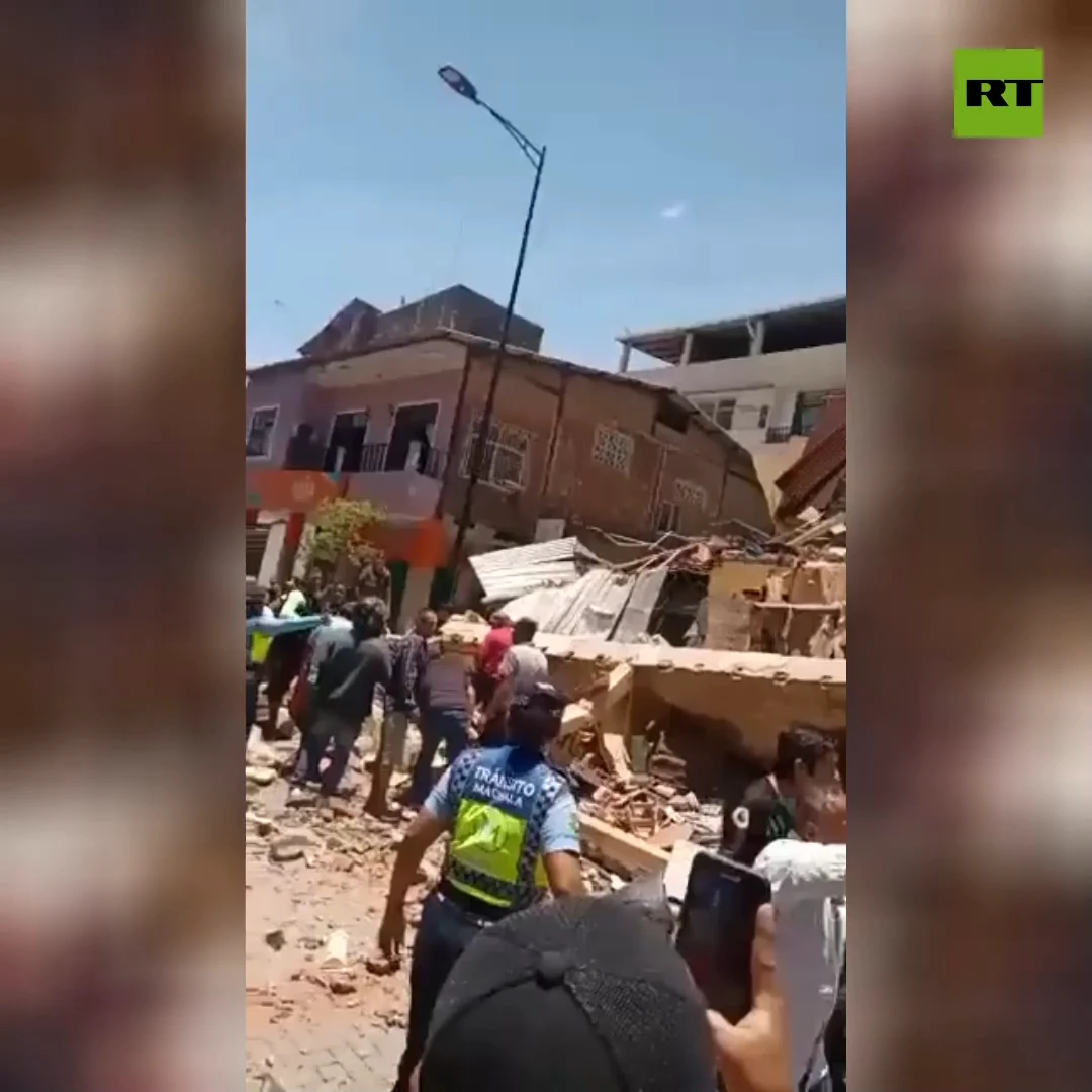 At least 4 dead as 6.9 magnitude earthquake hits Ecuador