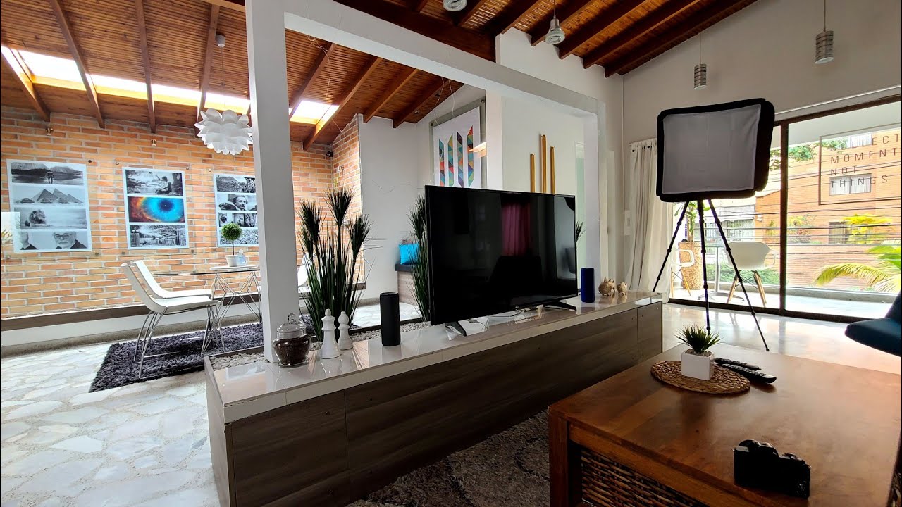 Airbnb House Tour in Laureles, Medellin ??