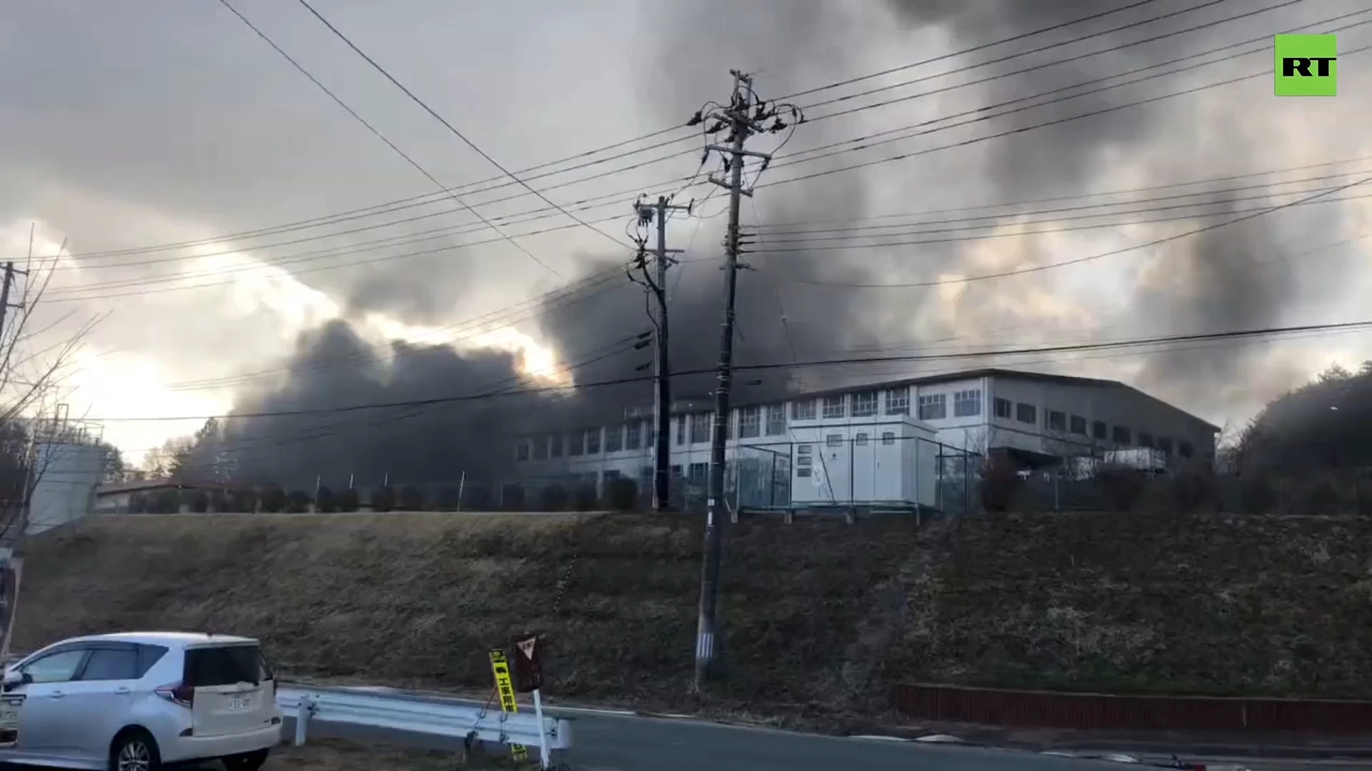 Powerful gas explosion at Fukushima factory