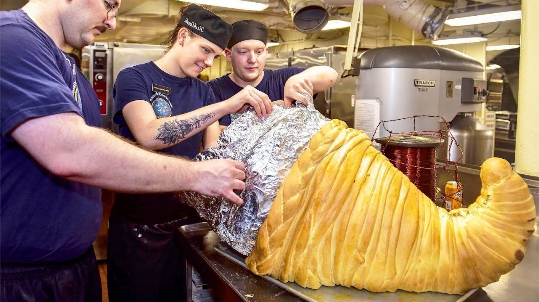 Inside US $2 Billion Nuclear Submarine Kitchen