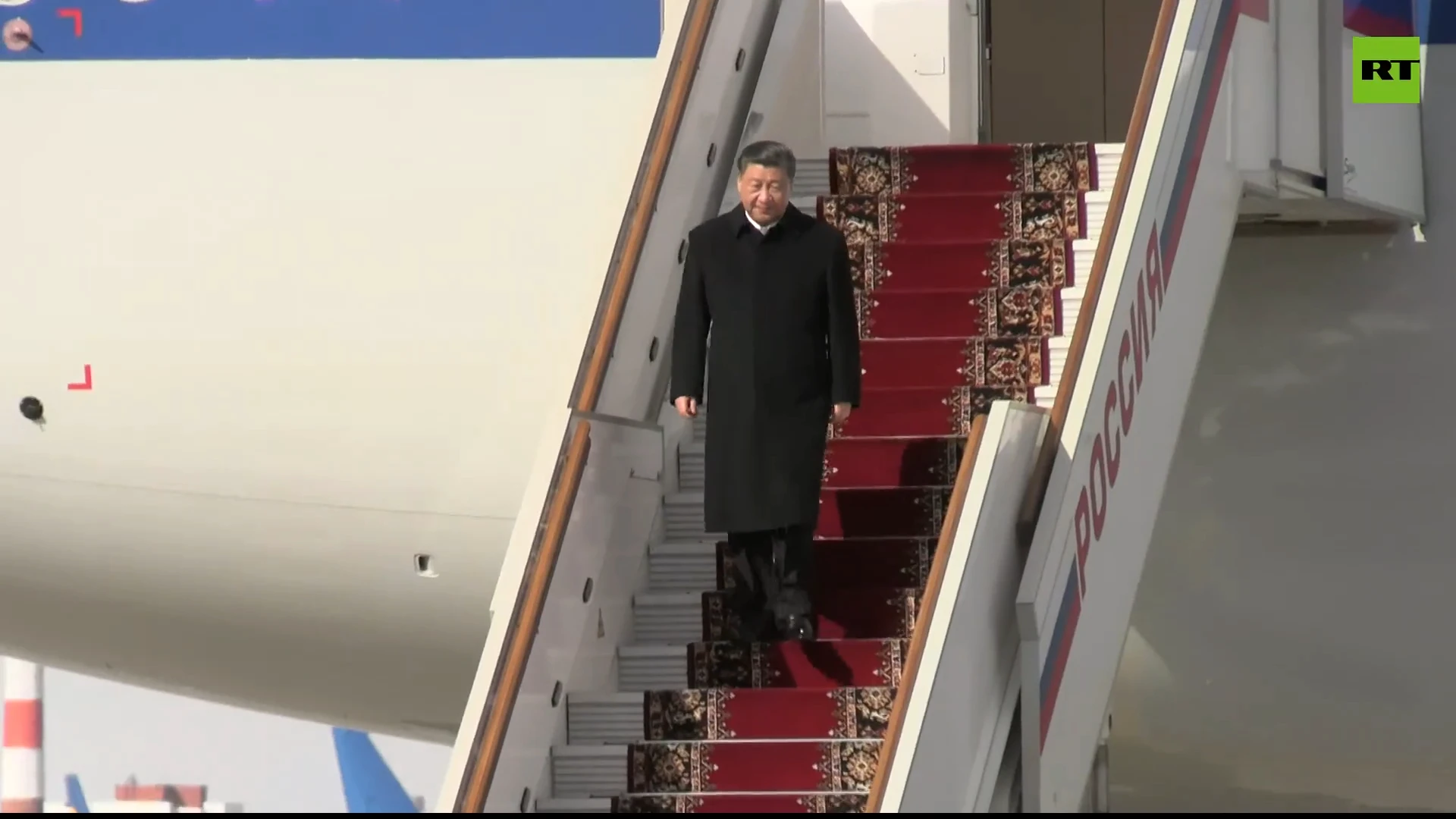 Xi Jinping arrives in Moscow