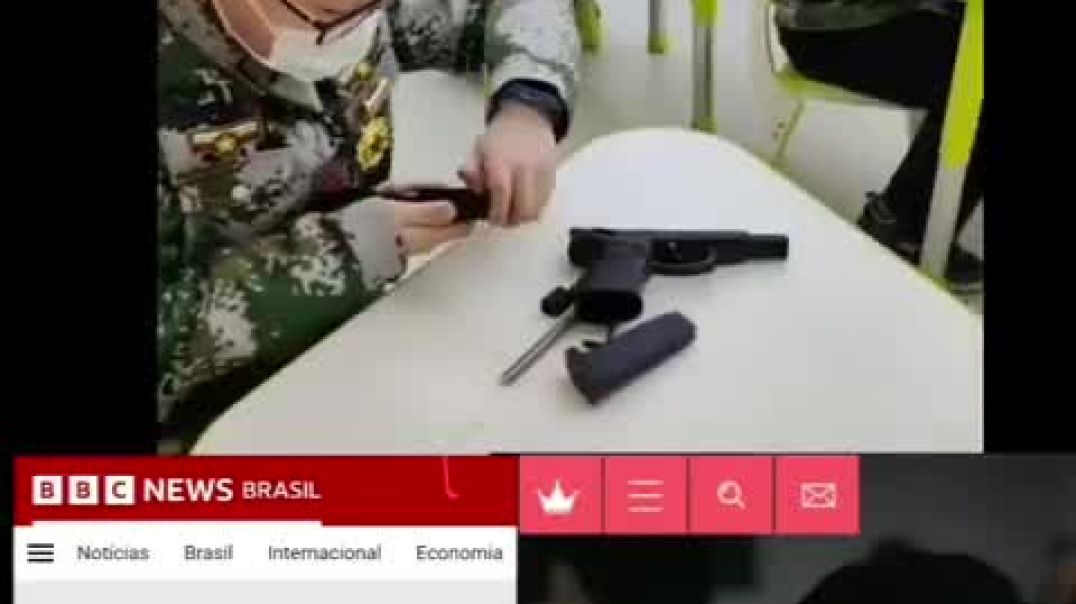 Escravinhos de um jeito. Ou de outro jeito.