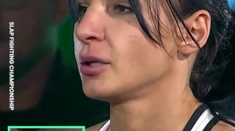 Bodybuilder vs Boxer Slap Fighting