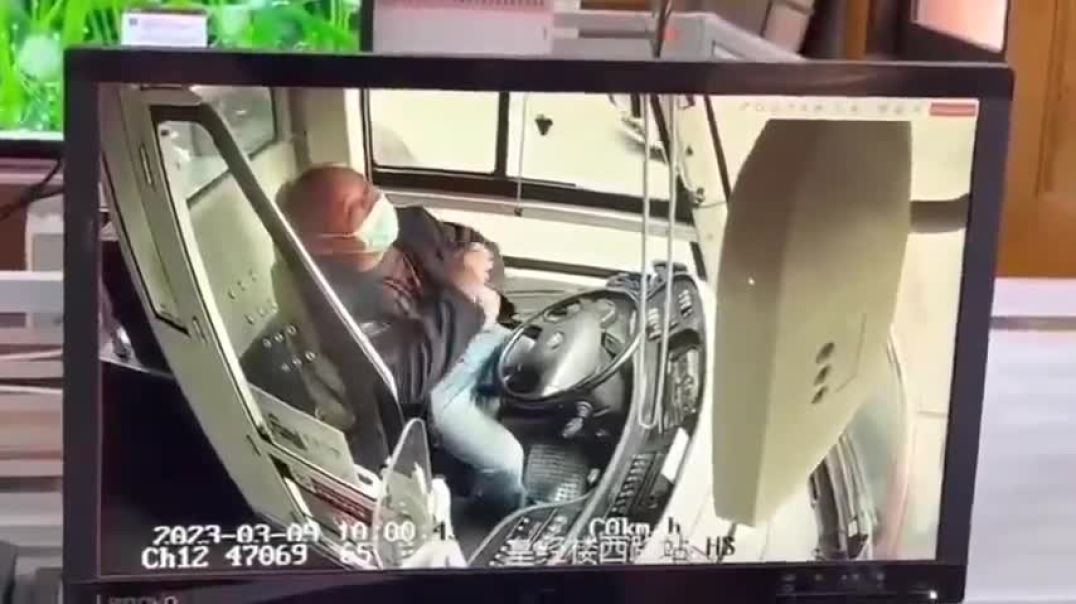 BUS DRIVER DOES SPIN DEATH BUT RESTRICTED BY HIS SEAT